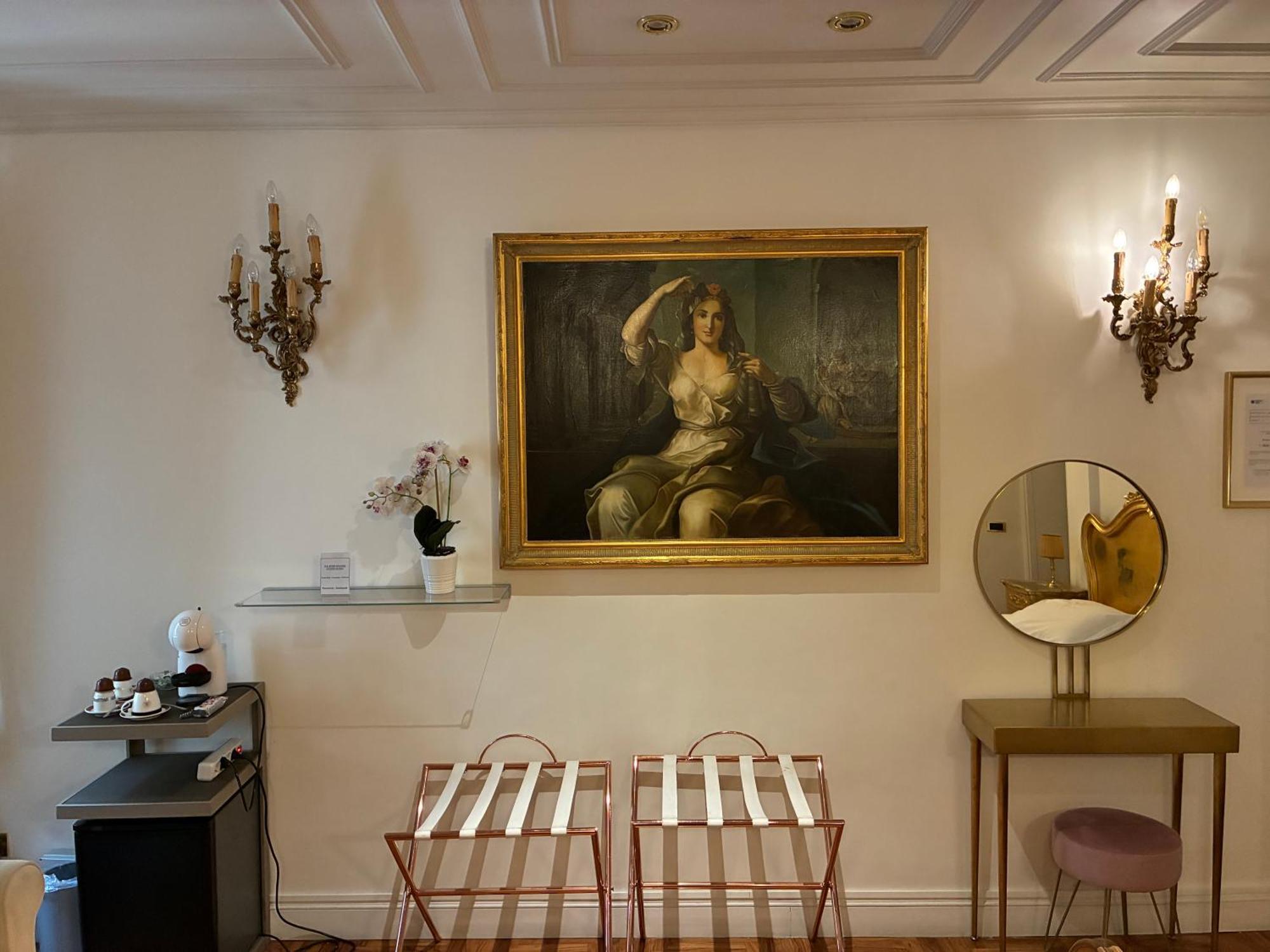 D.R.Rome Spanish Luxury Suites, Rome